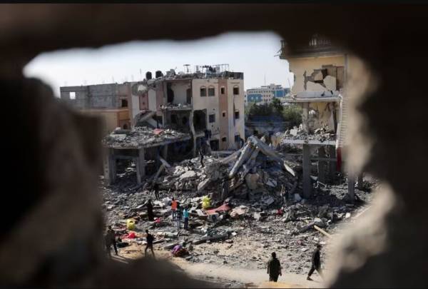 🔺 تحلیل کیهان از تداوم آتش بس در غزه : شاید تمدید شود ،شاید هم تمدید نشود